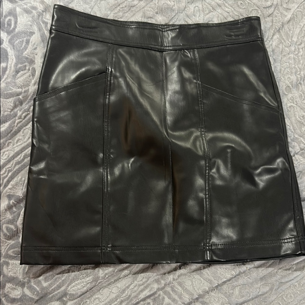 H&M Black Mini Pencil Skirt Night Out